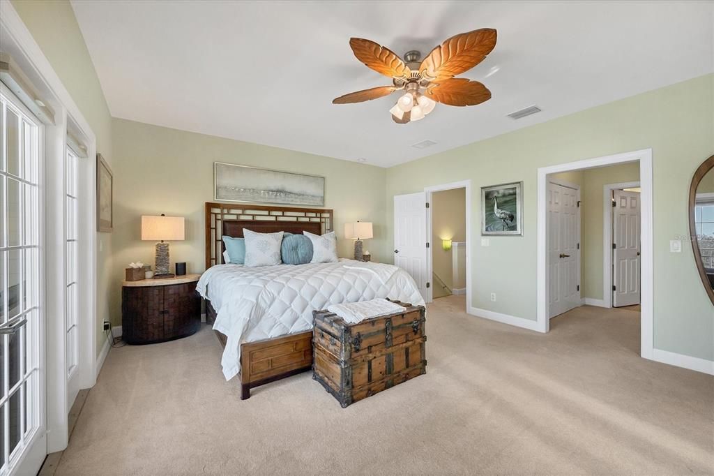 В аренду: $2,335 (3 спален, 3 ванн, 1980 Квадратных фут)