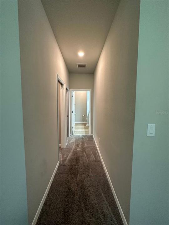 Active With Contract: $1,695 (3 beds, 2 baths, 1552 Square Feet)