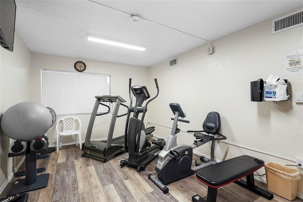 En Venta: $167,900 (2 camas, 2 baños, 921 Pies cuadrados)