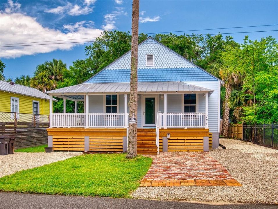 待售: $610,000 (2 贝兹, 2 浴室, 1236 平方英尺)