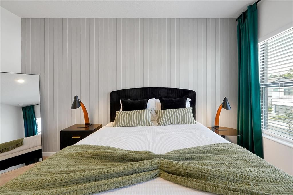 待售: $898,000 (5 贝兹, 5 浴室, 1918 平方英尺)