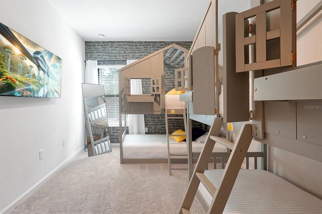 待售: $898,000 (5 贝兹, 5 浴室, 1918 平方英尺)