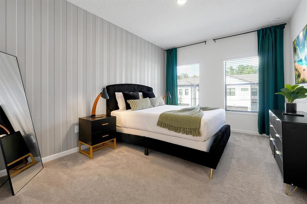 待售: $898,000 (5 贝兹, 5 浴室, 1918 平方英尺)