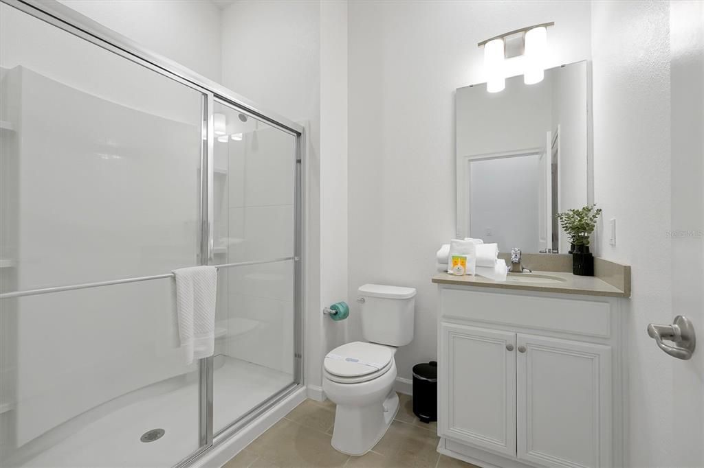 待售: $898,000 (5 贝兹, 5 浴室, 1918 平方英尺)