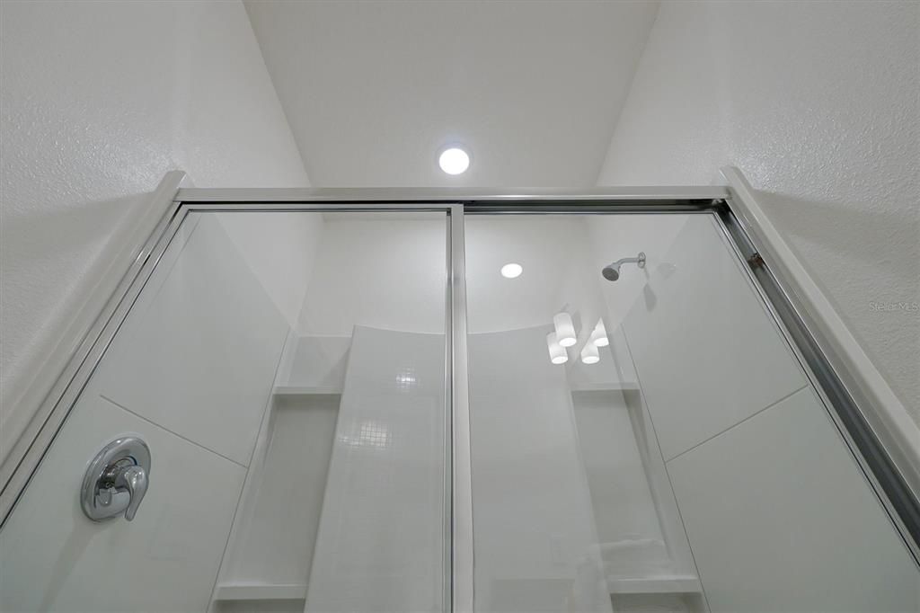 待售: $898,000 (5 贝兹, 5 浴室, 1918 平方英尺)