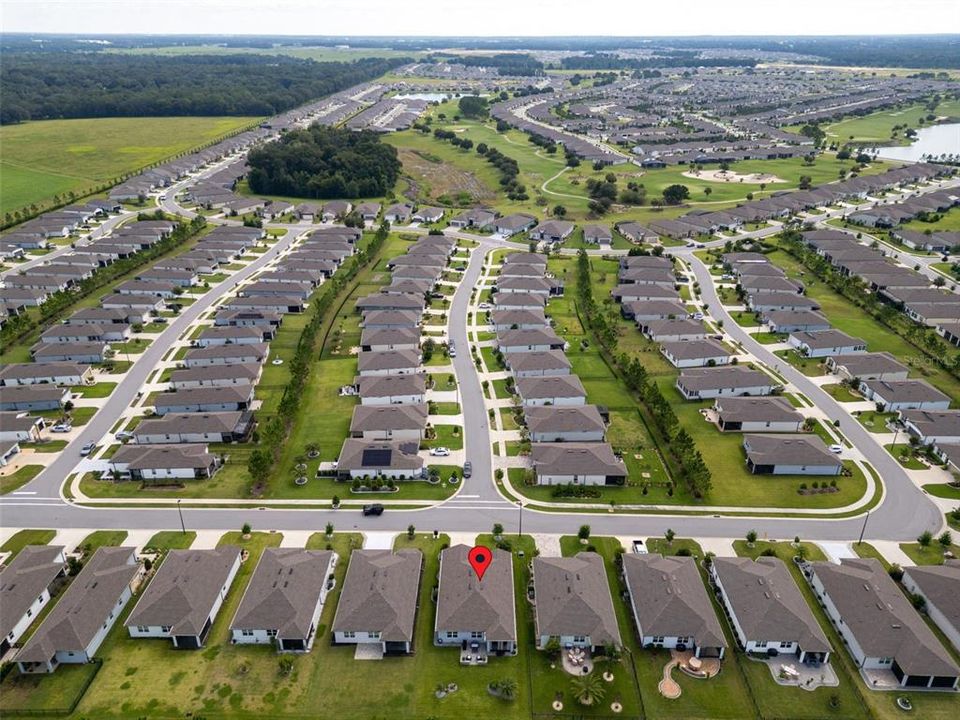 Active With Contract: $365,563 (3 beds, 2 baths, 1662 Square Feet)