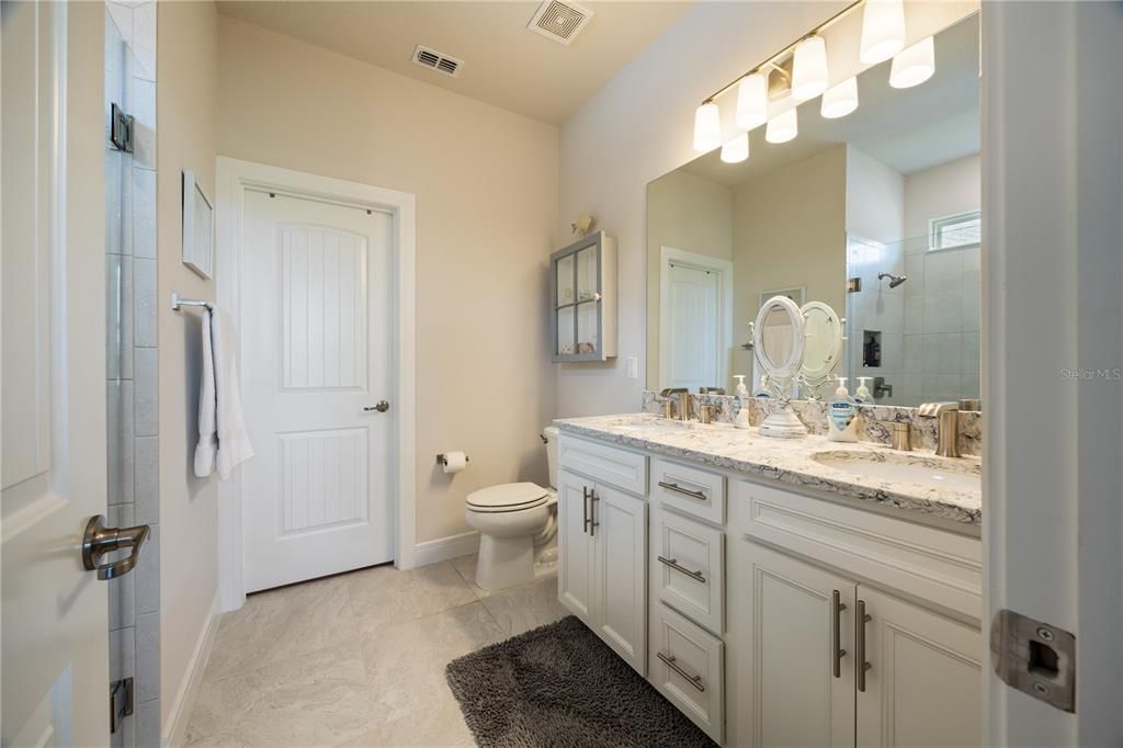 Active With Contract: $365,563 (3 beds, 2 baths, 1662 Square Feet)