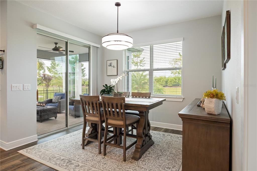 Active With Contract: $365,563 (3 beds, 2 baths, 1662 Square Feet)