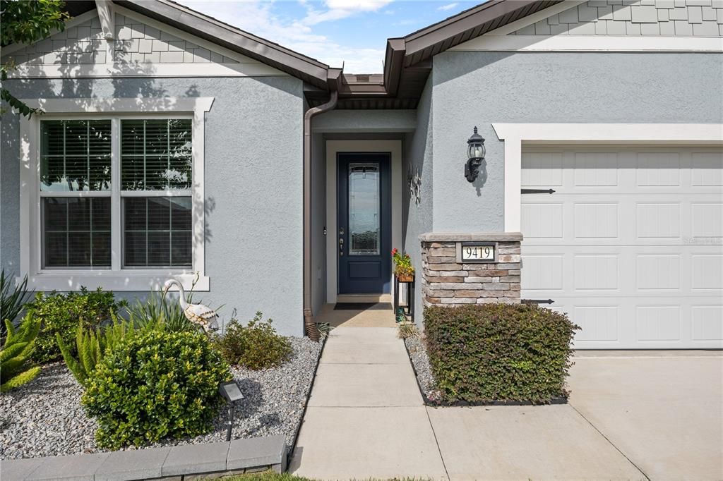 Active With Contract: $365,563 (3 beds, 2 baths, 1662 Square Feet)