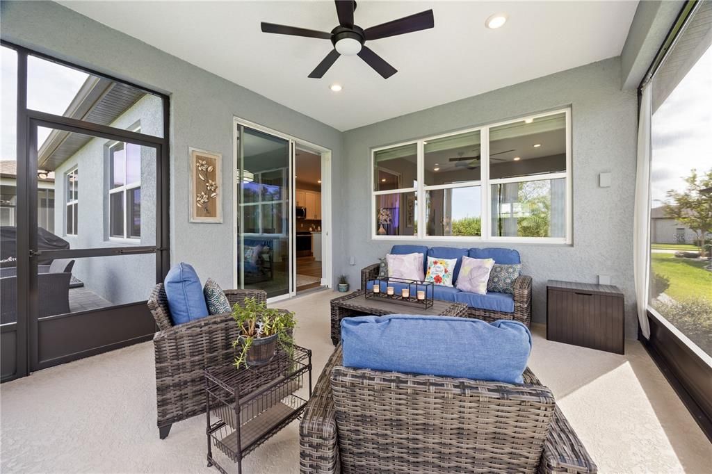 Active With Contract: $365,563 (3 beds, 2 baths, 1662 Square Feet)