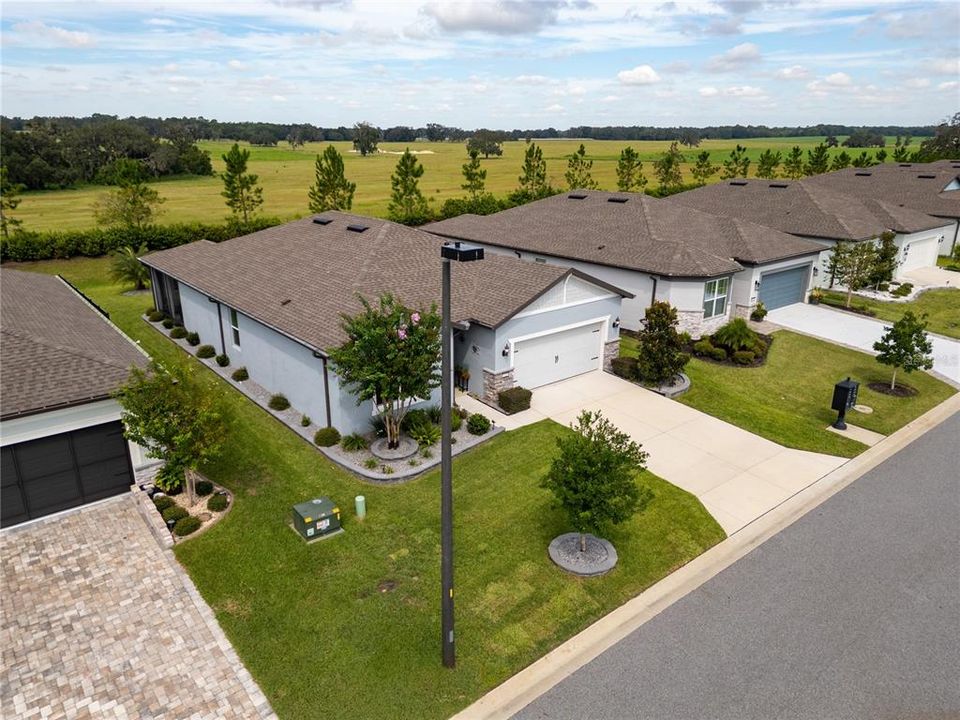 Active With Contract: $365,563 (3 beds, 2 baths, 1662 Square Feet)