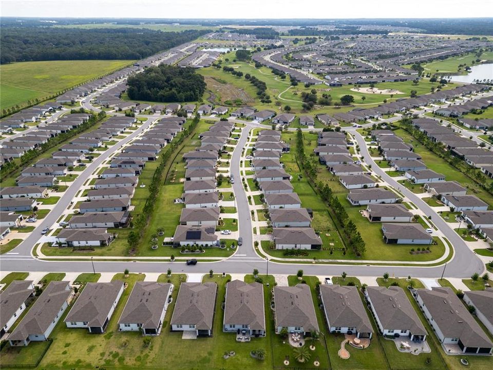 Active With Contract: $365,563 (3 beds, 2 baths, 1662 Square Feet)