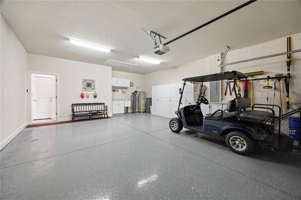 Active With Contract: $365,563 (3 beds, 2 baths, 1662 Square Feet)