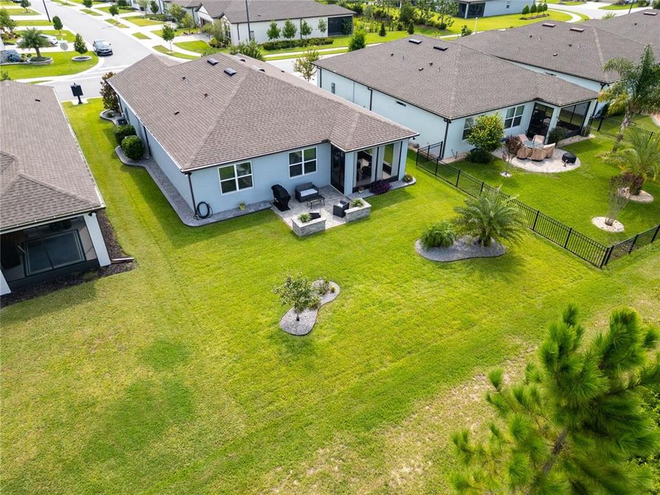 Active With Contract: $365,563 (3 beds, 2 baths, 1662 Square Feet)