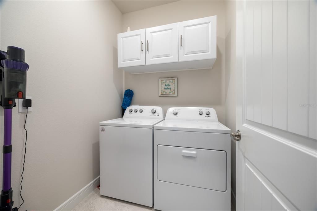 Active With Contract: $365,563 (3 beds, 2 baths, 1662 Square Feet)