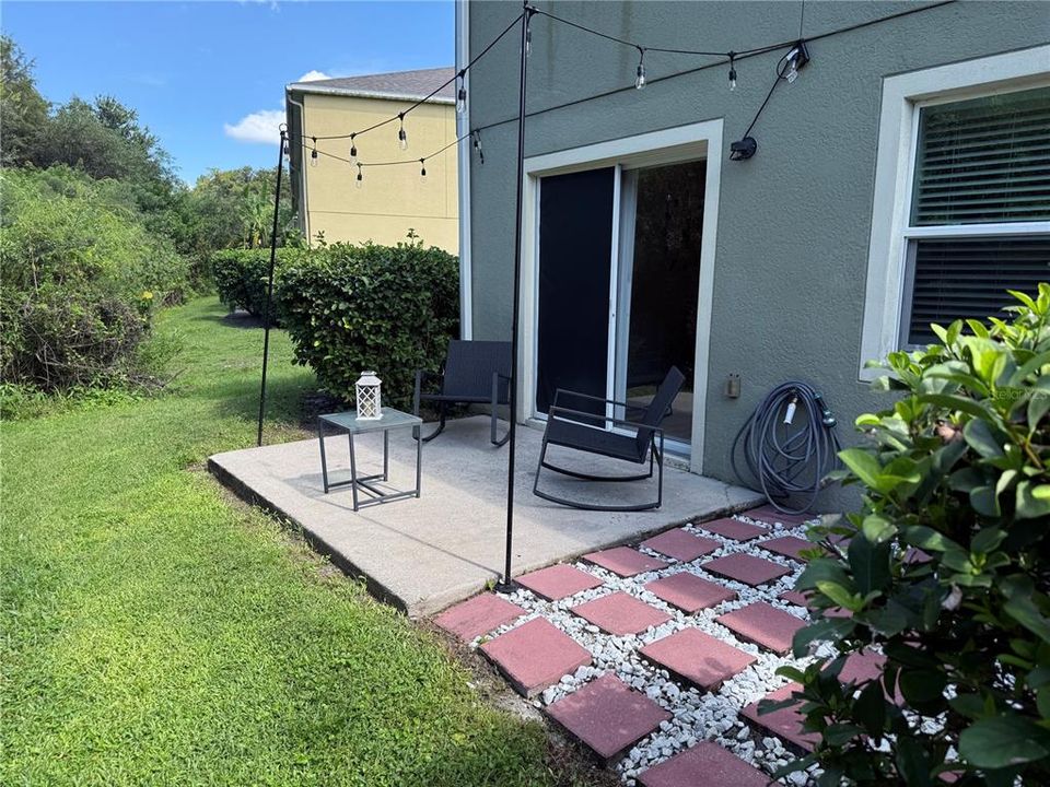 合同活跃: $315,000 (3 贝兹, 2 浴室, 1872 平方英尺)