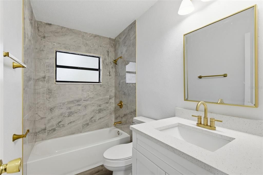 Active With Contract: $320,000 (4 beds, 2 baths, 1248 Square Feet)