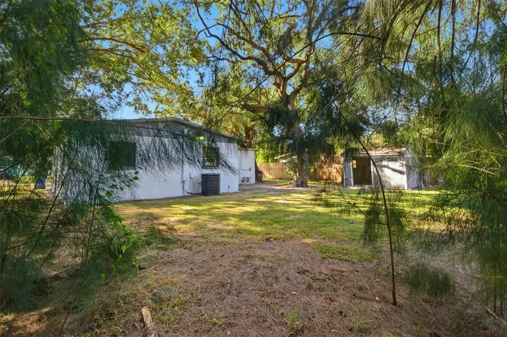 Active With Contract: $320,000 (4 beds, 2 baths, 1248 Square Feet)