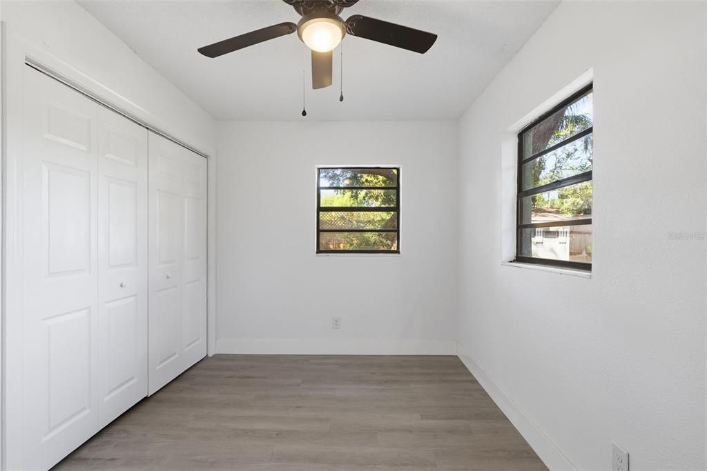 Active With Contract: $320,000 (4 beds, 2 baths, 1248 Square Feet)