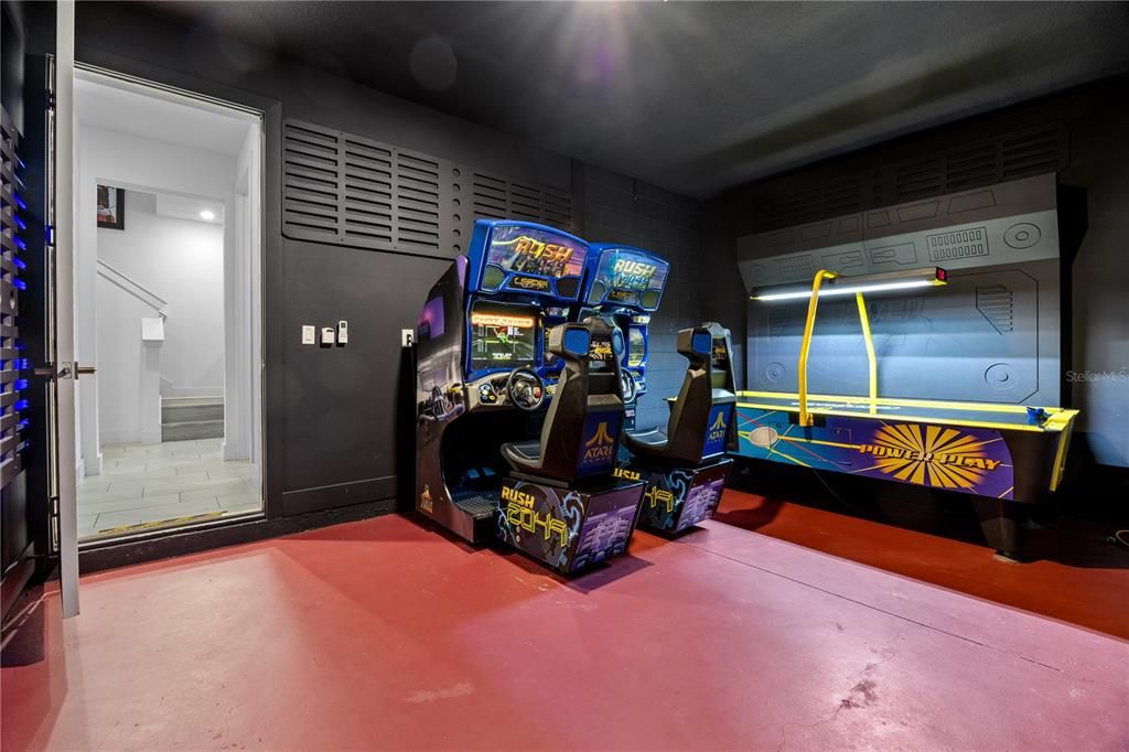 En Venta: $3,100,000 (13 camas, 12 baños, 6333 Pies cuadrados)