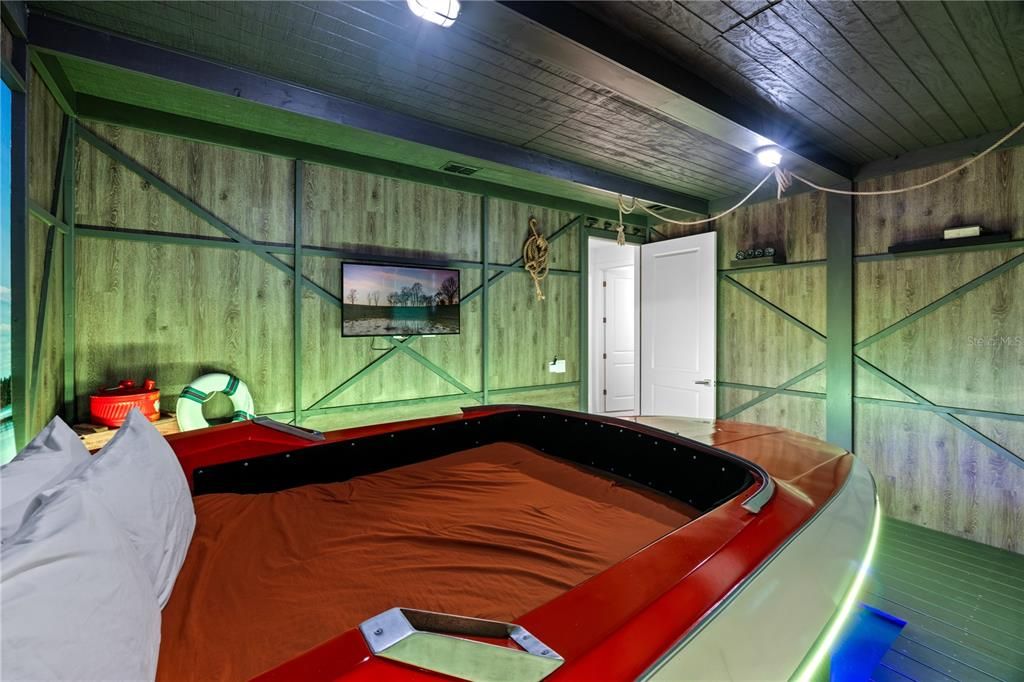 En Venta: $3,100,000 (13 camas, 12 baños, 6333 Pies cuadrados)