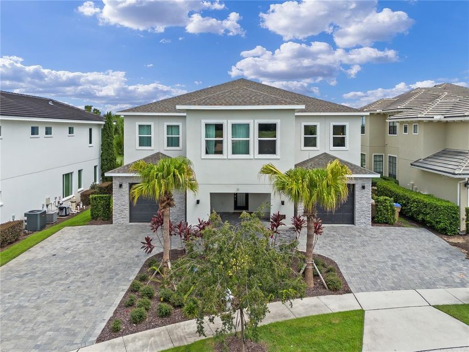 En Venta: $3,100,000 (13 camas, 12 baños, 6333 Pies cuadrados)