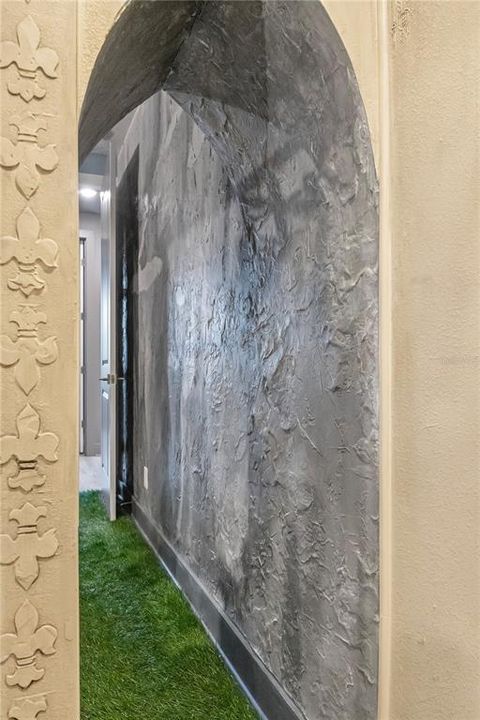 En Venta: $3,100,000 (13 camas, 12 baños, 6333 Pies cuadrados)