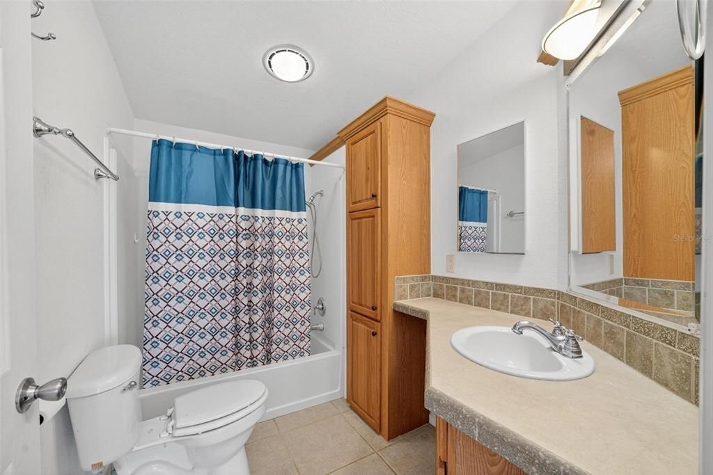 For Sale: $600,000 (3 beds, 2 baths, 1620 Square Feet)