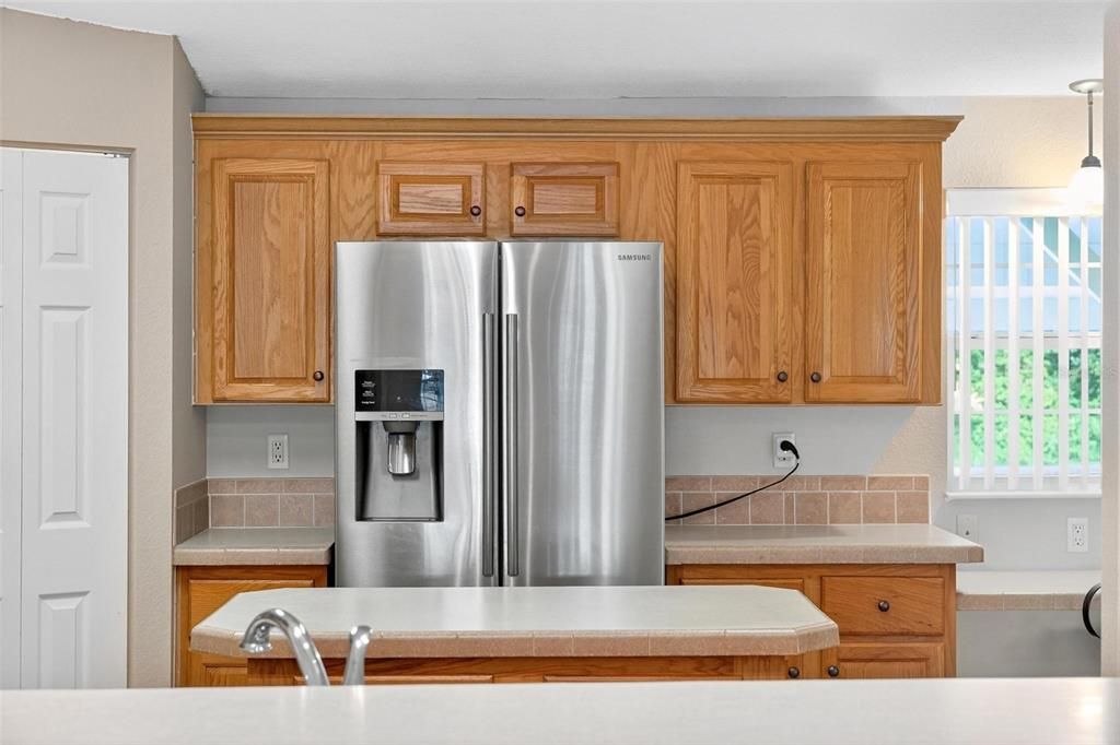 For Sale: $600,000 (3 beds, 2 baths, 1620 Square Feet)