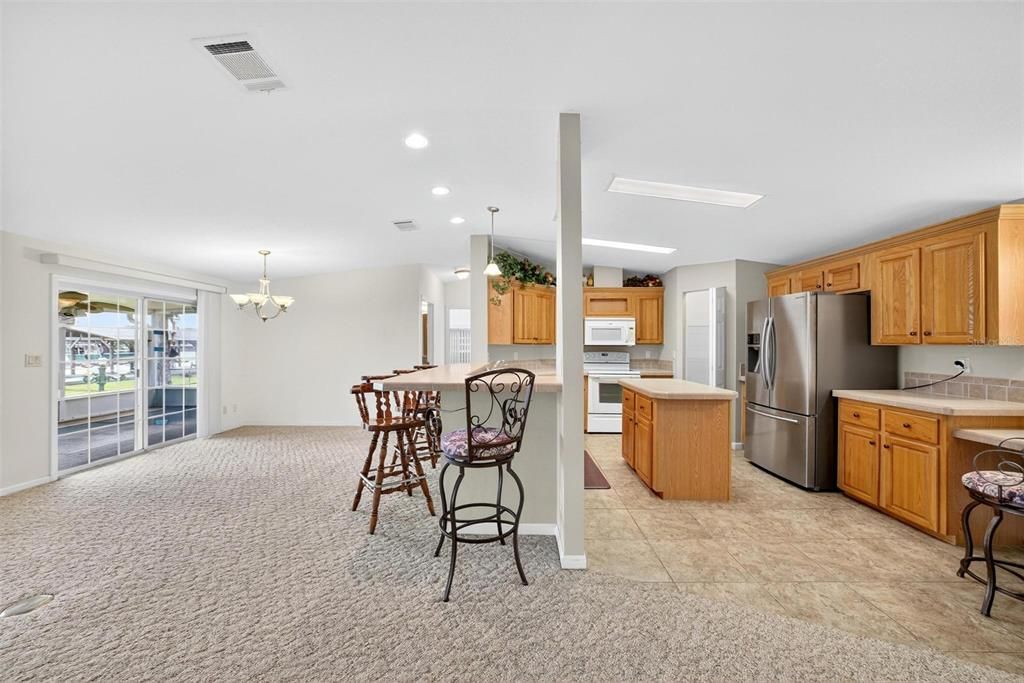 For Sale: $600,000 (3 beds, 2 baths, 1620 Square Feet)