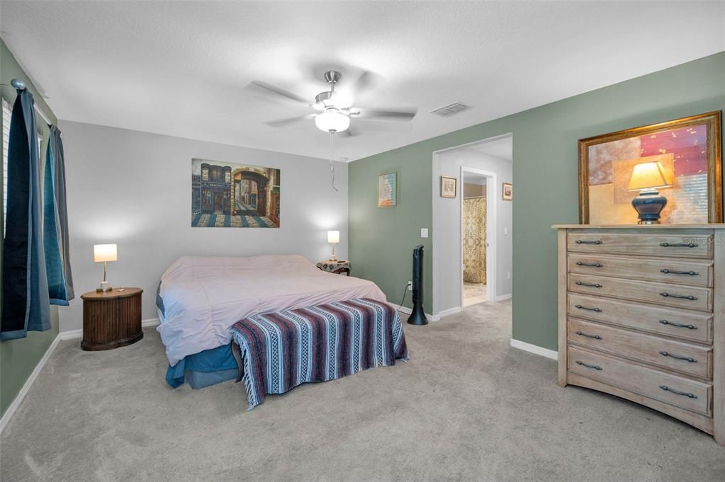 For Sale: $280,000 (2 beds, 2 baths, 1541 Square Feet)