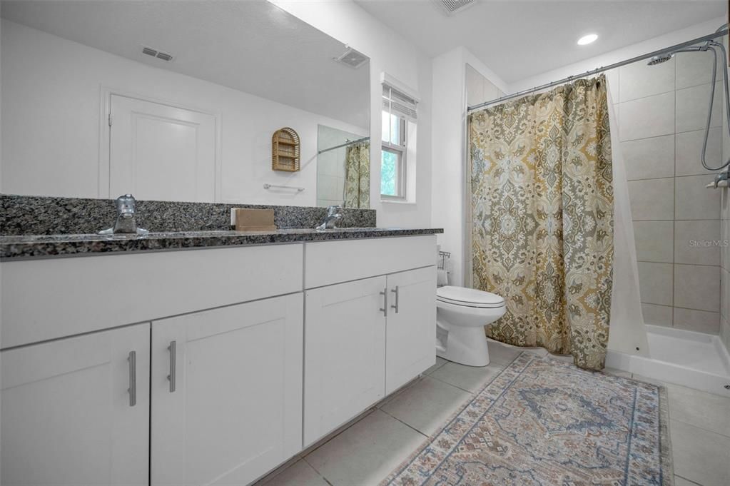 For Sale: $280,000 (2 beds, 2 baths, 1541 Square Feet)