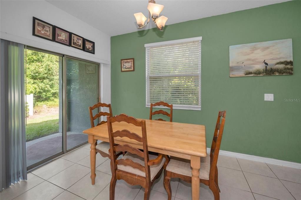 For Sale: $280,000 (2 beds, 2 baths, 1541 Square Feet)