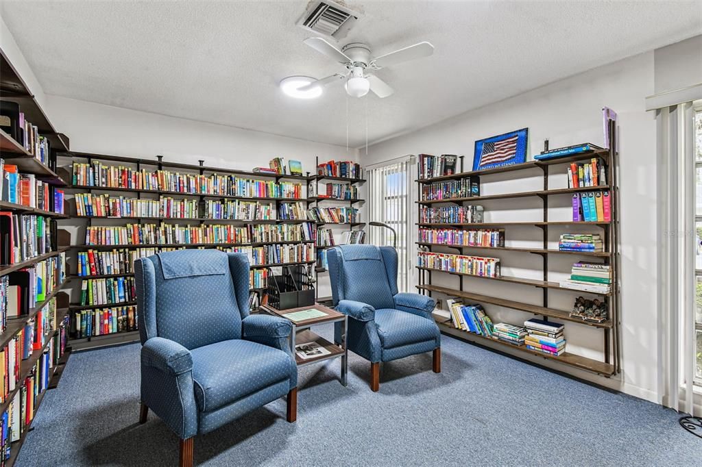 Active With Contract: $169,900 (2 beds, 1 baths, 1180 Square Feet)