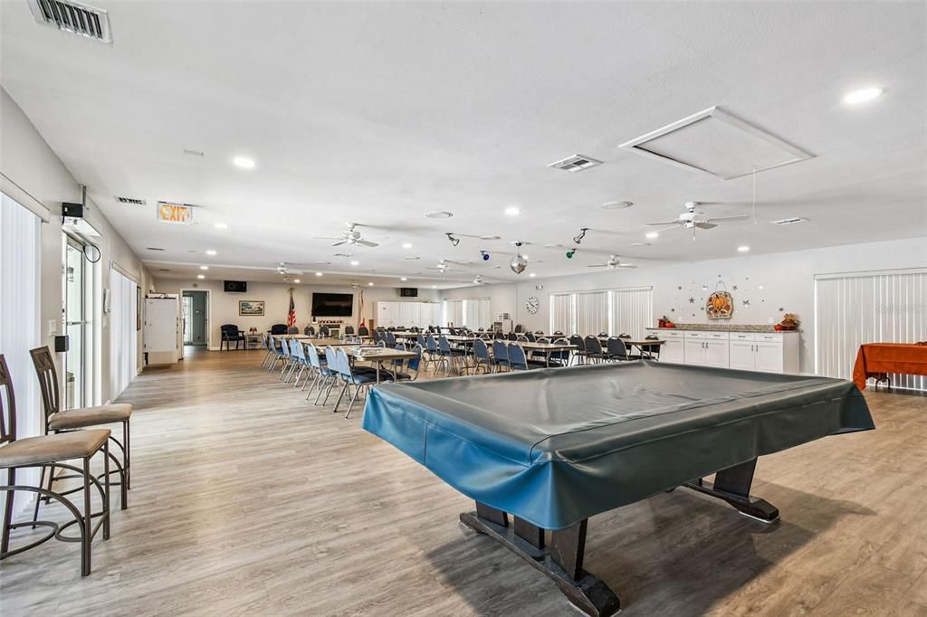 Active With Contract: $169,900 (2 beds, 1 baths, 1180 Square Feet)