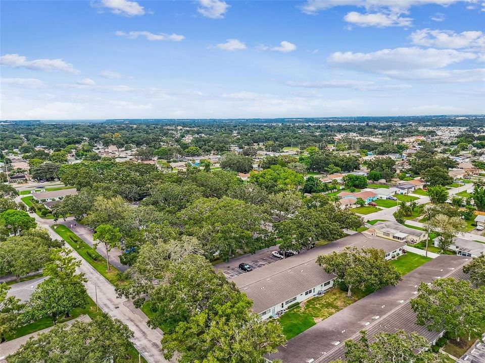 Active With Contract: $169,900 (2 beds, 1 baths, 1180 Square Feet)