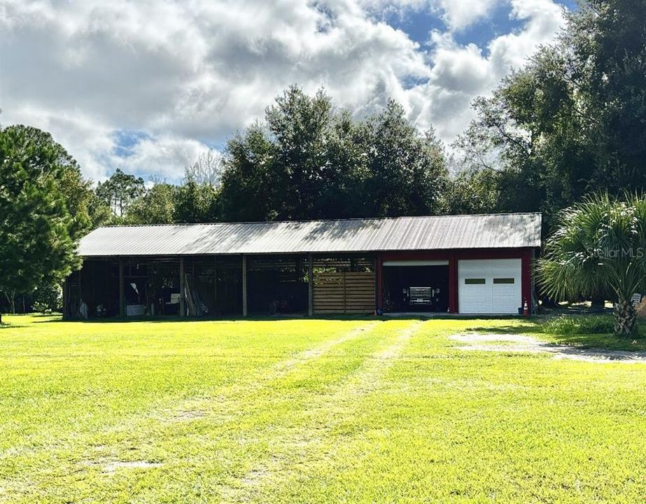 Под контрактом: $450,000 (2 спален, 2 ванн, 1344 Квадратных фут)