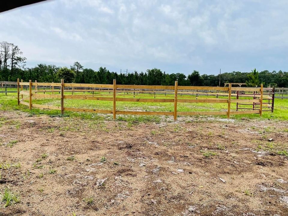 Под контрактом: $450,000 (2 спален, 2 ванн, 1344 Квадратных фут)