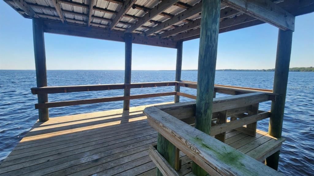 En Venta: $5,500 (0.23 acres)