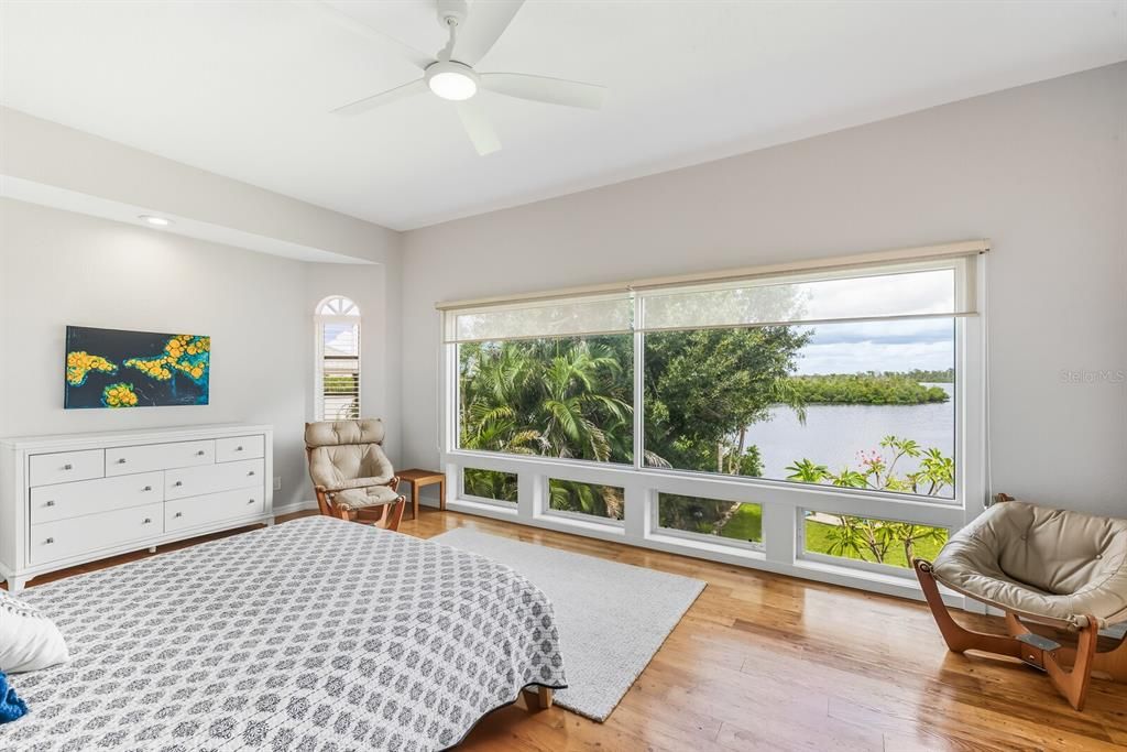 待售: $980,000 (3 贝兹, 2 浴室, 2440 平方英尺)