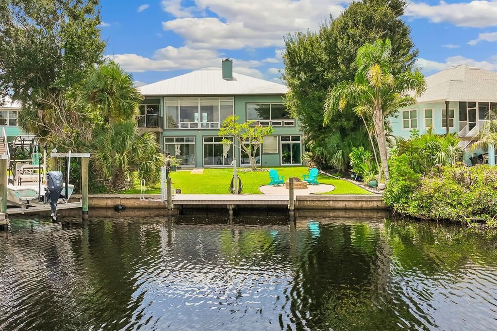 待售: $980,000 (3 贝兹, 2 浴室, 2440 平方英尺)