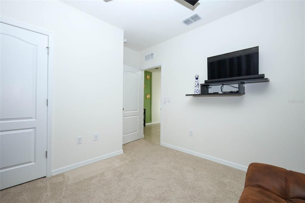 出租: $2,650 (4 贝兹, 2 浴室, 1828 平方英尺)