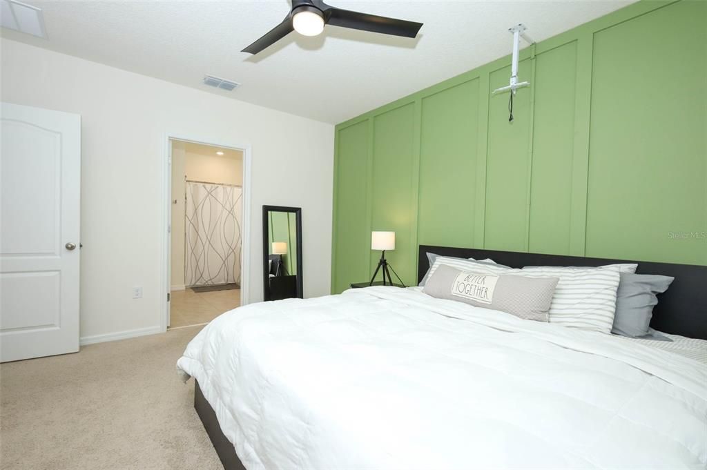 出租: $2,650 (4 贝兹, 2 浴室, 1828 平方英尺)