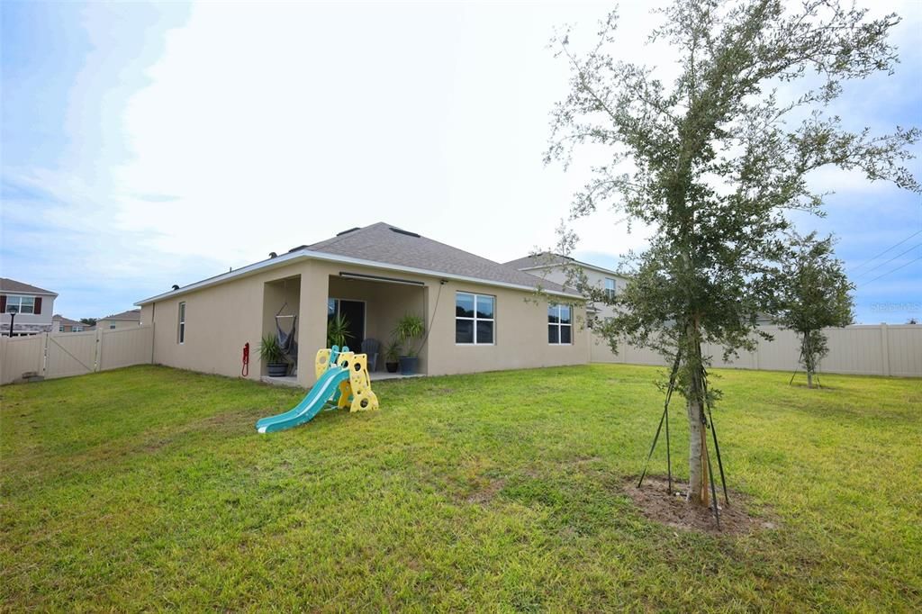 出租: $2,650 (4 贝兹, 2 浴室, 1828 平方英尺)