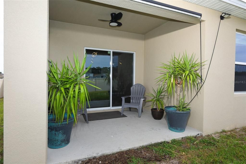 出租: $2,650 (4 贝兹, 2 浴室, 1828 平方英尺)