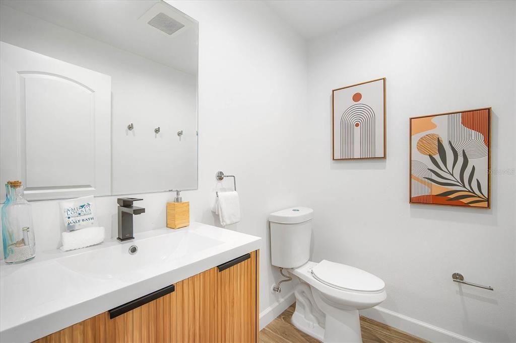 待售: $2,690,000 (4 贝兹, 3 浴室, 2153 平方英尺)