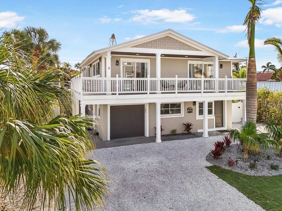 待售: $2,690,000 (4 贝兹, 3 浴室, 2153 平方英尺)