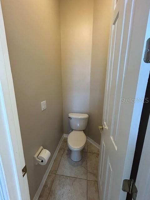 出租: $3,450 (4 贝兹, 3 浴室, 2819 平方英尺)