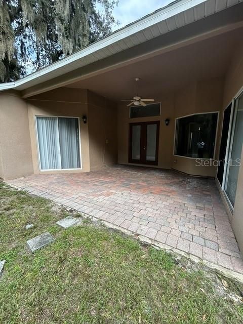 出租: $3,450 (4 贝兹, 3 浴室, 2819 平方英尺)