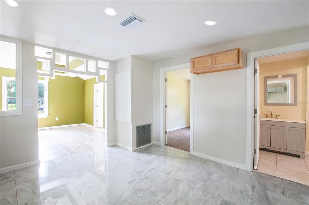 En Venta: $215,000 (2 camas, 2 baños, 900 Pies cuadrados)